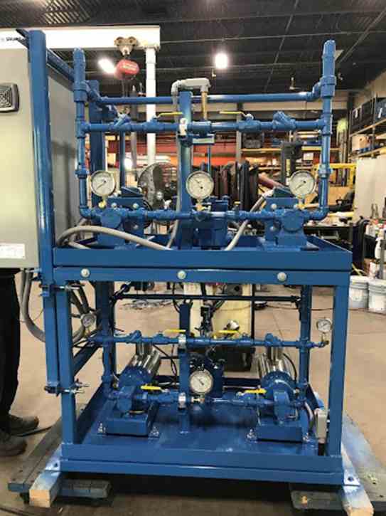 Compact, Stacked Duplex Pump Set