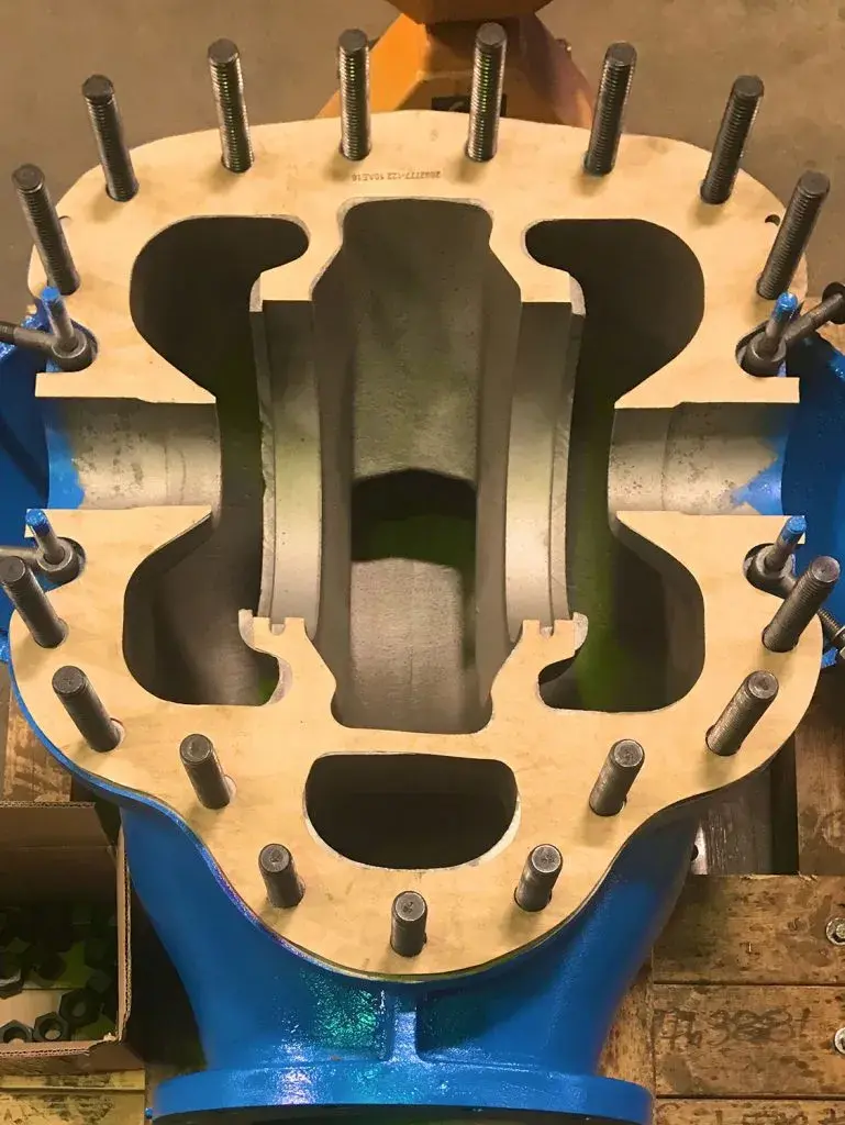 Split-Case-Open-769x1024-1